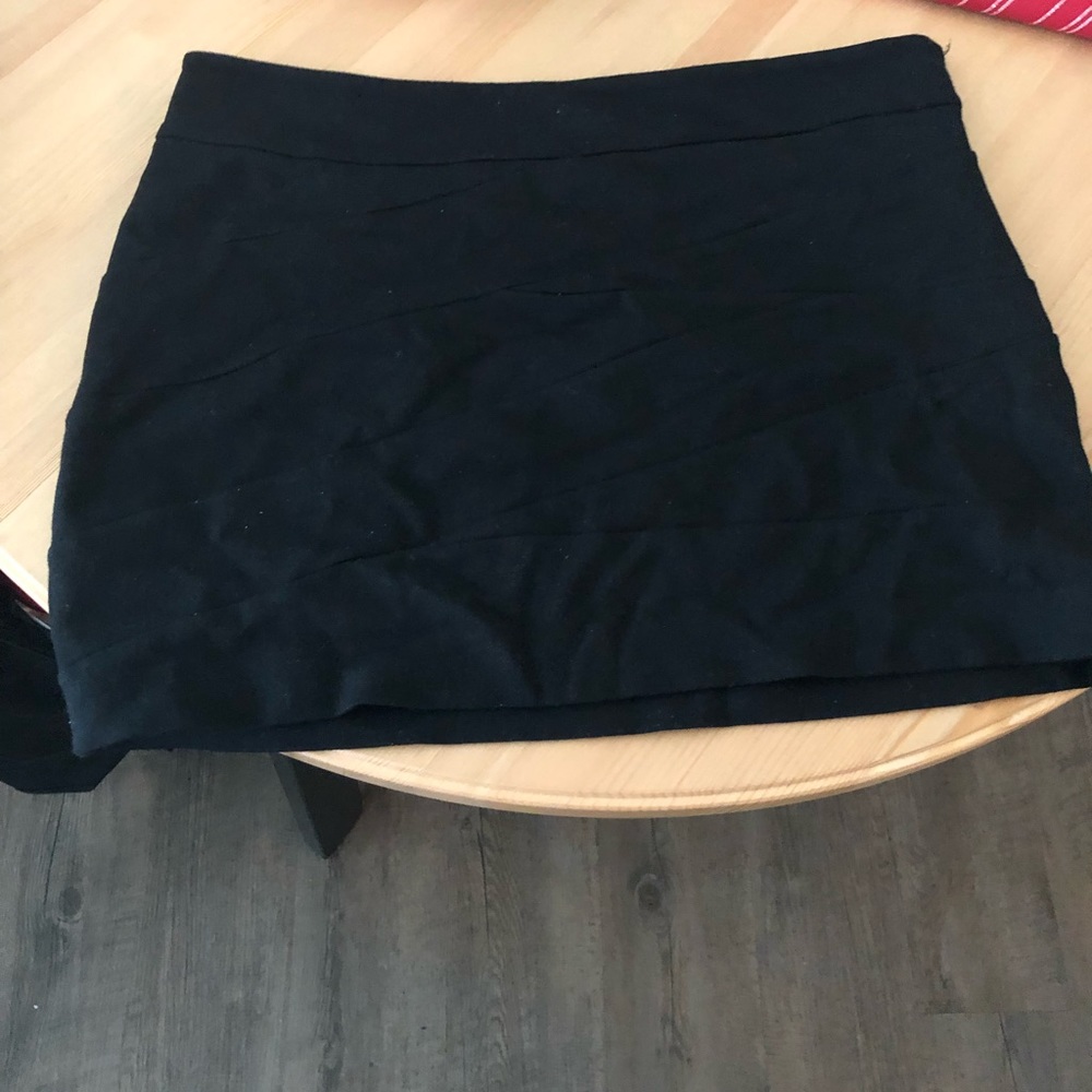 Express mini skirt